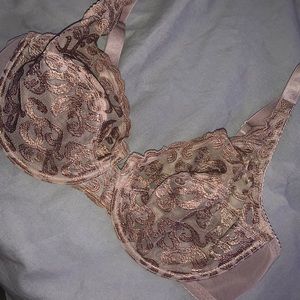 Lace bra